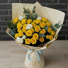 Букет цветов из:  Розы в Пряже