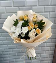 Букет цветов из:  Розы и Хризантемы #REPLACE_PRED# Пряже
