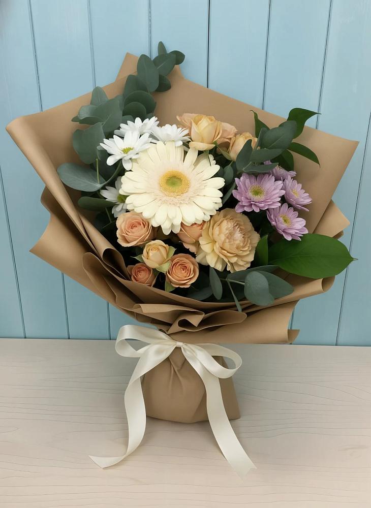 Букет цветов из: Герберы и Хризантемы в Пряже