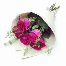 Букет цветов из:  Розы #REPLACE_PRED# Пряже