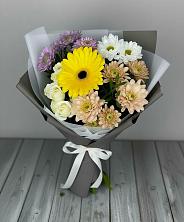 Букет цветов из:  Розы, Герберы и Хризантемы в Пряже