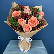 Букет цветов из:  Розы и Альстромерии #REPLACE_PRED# Пряже