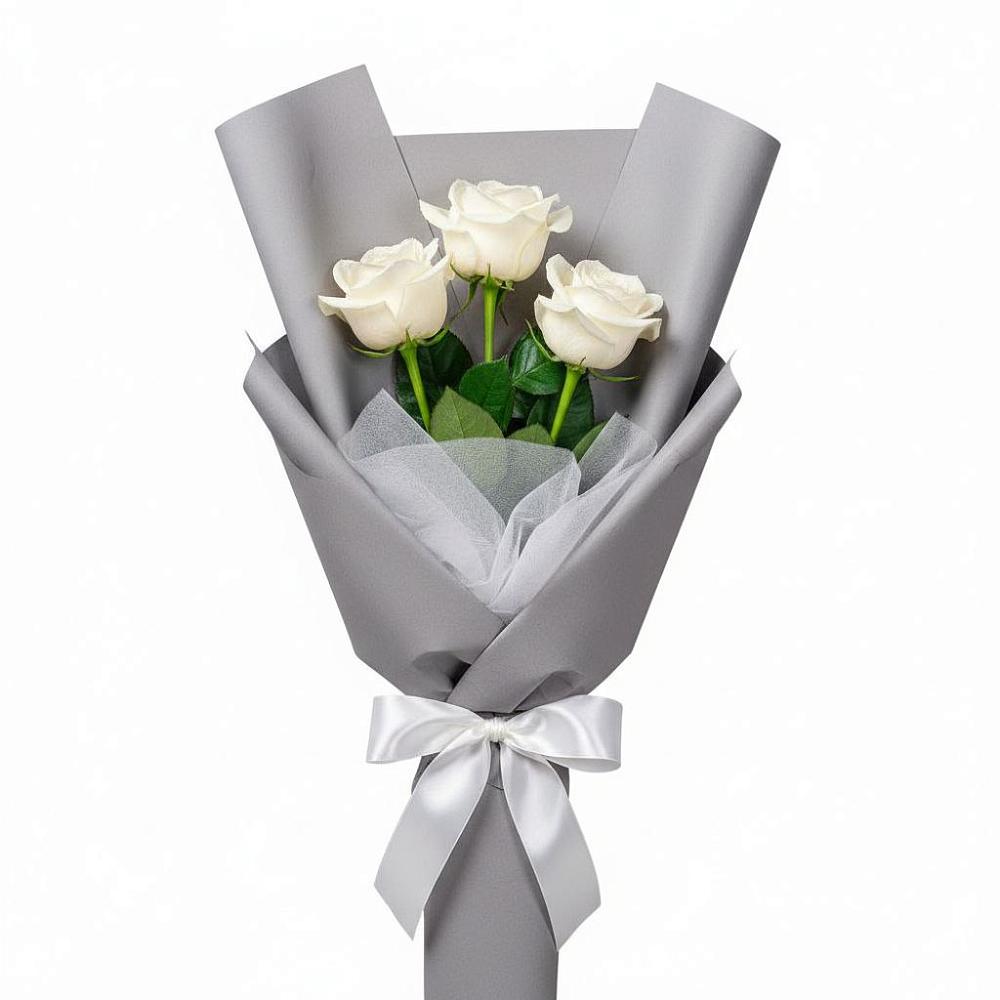 Букет 3 белые розы в Пряже