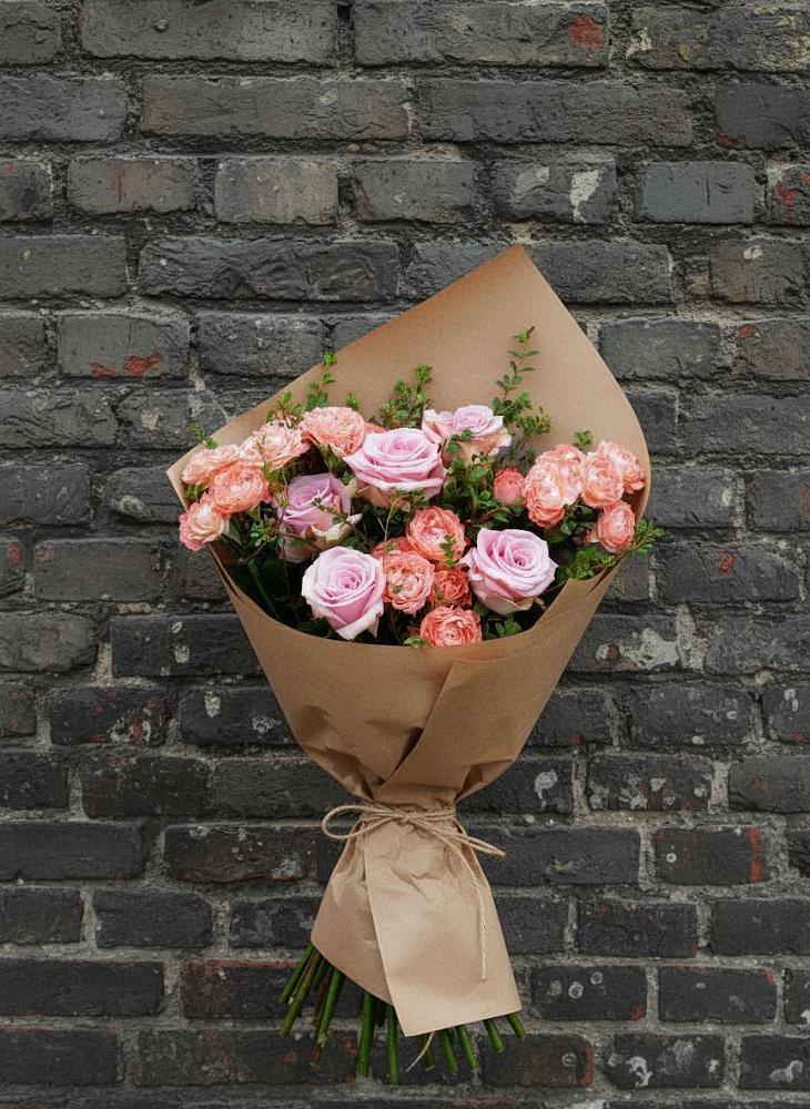 Букет цветов из: Розы в Пряже