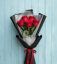 Букет цветов из:  Розы в Пряже