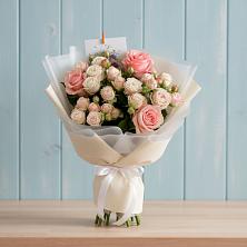 Букет цветов из:  Розы в Пряже