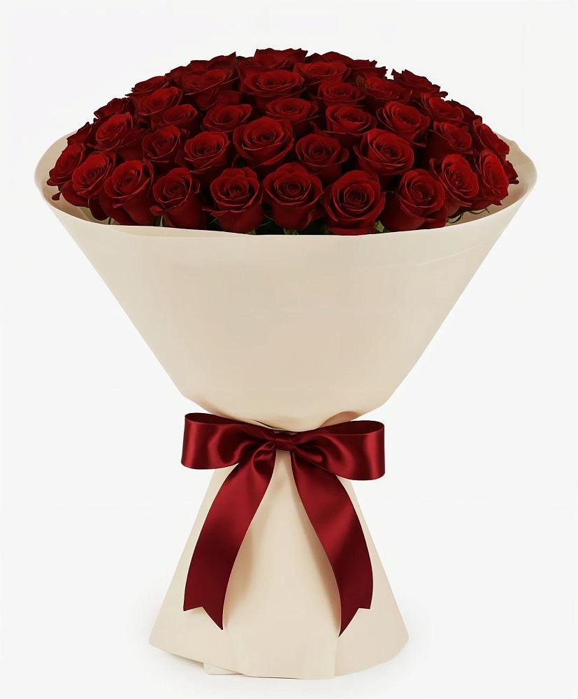 Букет 101 Бордовая роза Блэк Бакарра в Пряже