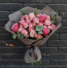 Букет цветов из:  Розы в Пряже