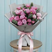 Букет цветов из:  Розы в Пряже